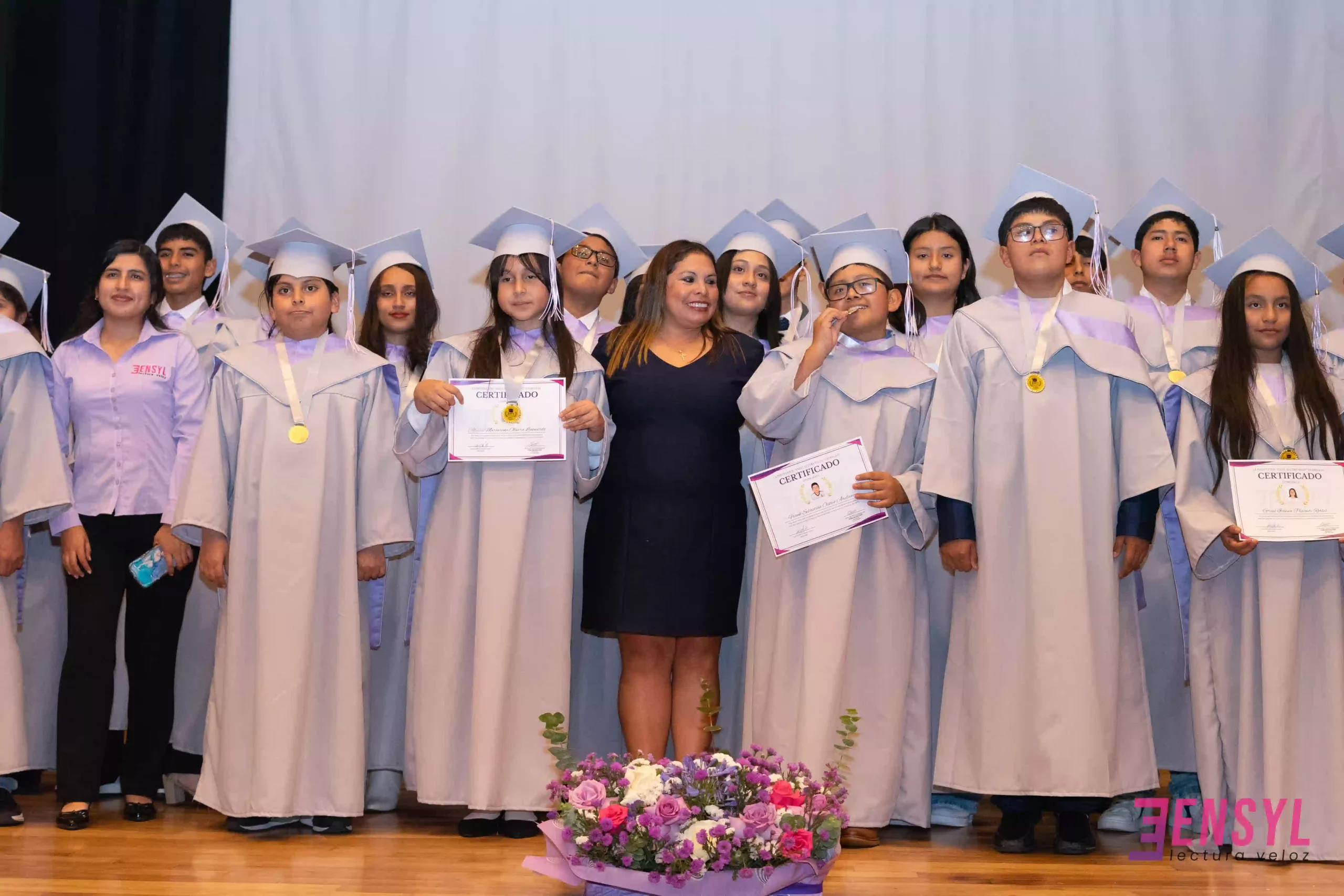 GRADUACIÓN 2025 ALUMNOS ENSYL CHIMBOTE